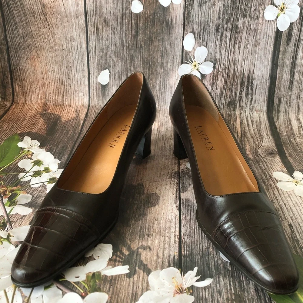 Lauren Ralph Lauren Brown Leather Heels - Picture 7 of 8